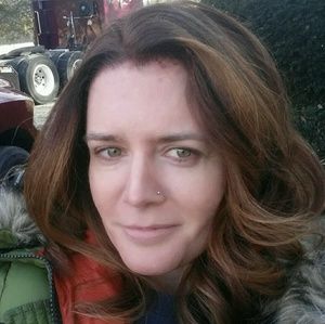 Meet your Posher, Nevette